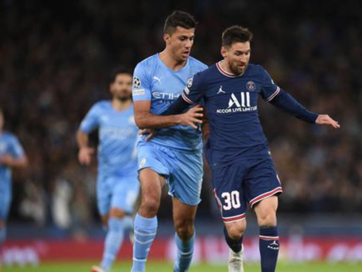 El Manchester City se impuso sobre el PSG en Inglaterra y ambos lograron un cupo en los octavos de final de Champions