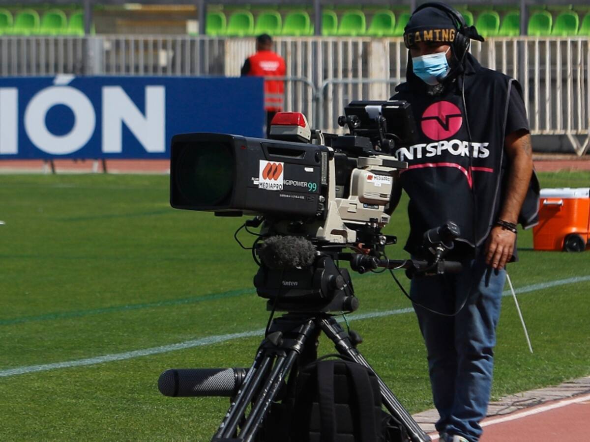 TNT Sports «marca terreno» ante la propuesta de la ANFP para vender derechos de TV del fútbol chileno en el extranjero