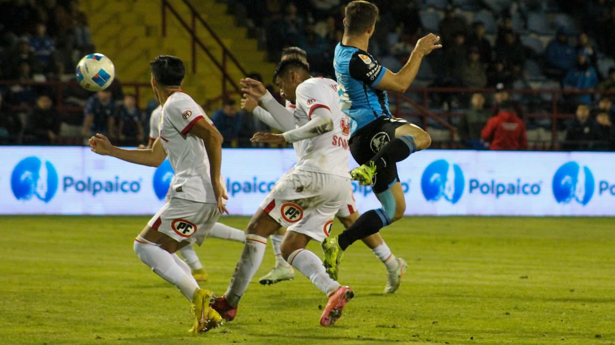 Programación fútbol chileno: ¿Qué partidos se juegan hoy, 12 de octubre, y quién transmite?