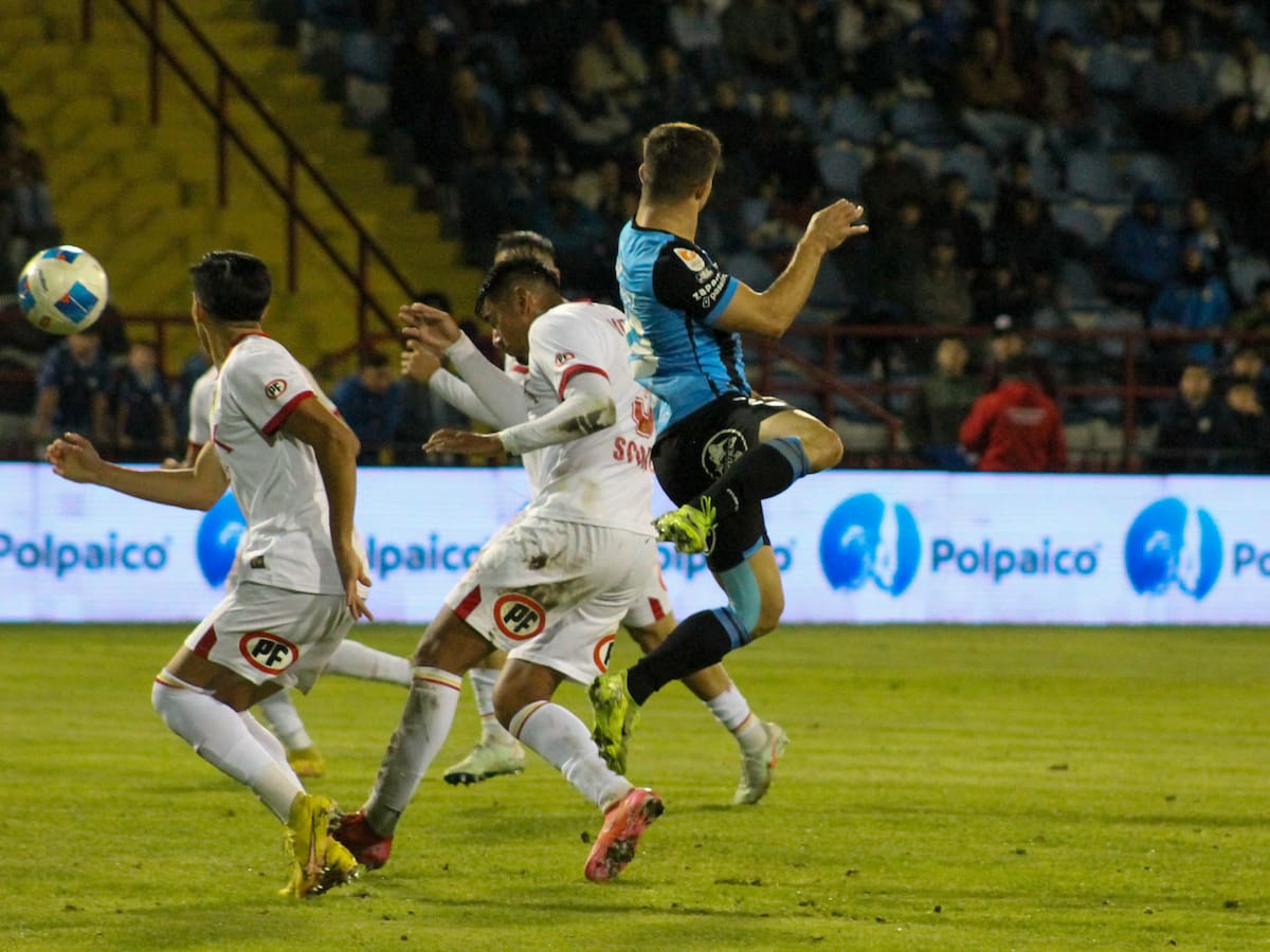 Programación fútbol chileno: ¿Qué partidos se juegan hoy, 12 de octubre, y quién transmite?