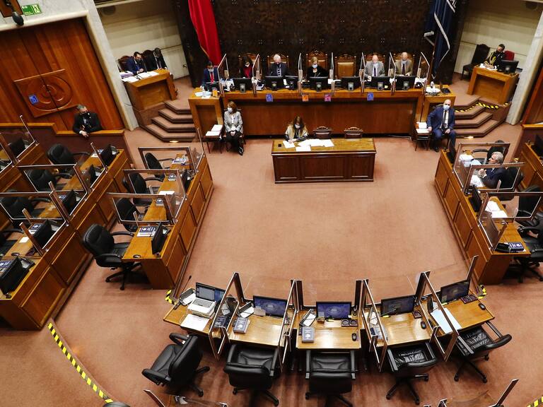 Senado aprobó reforma constitucional que da mayores atribuciones al Servel para el plebiscito