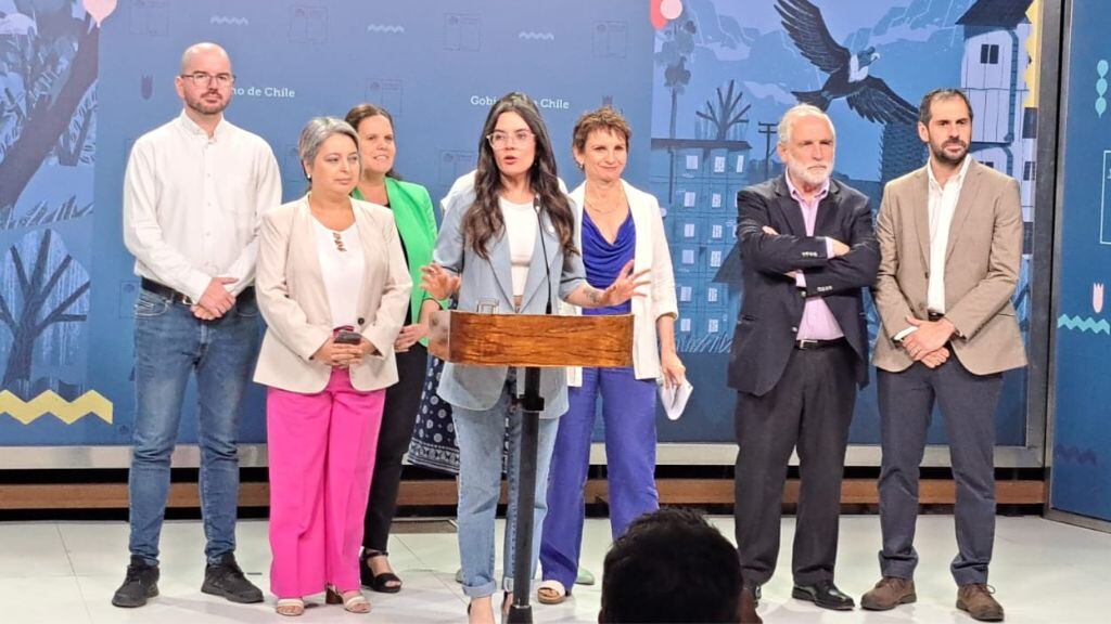 Ministros de Estado abordando diversos temas. / Juan Espinoza.