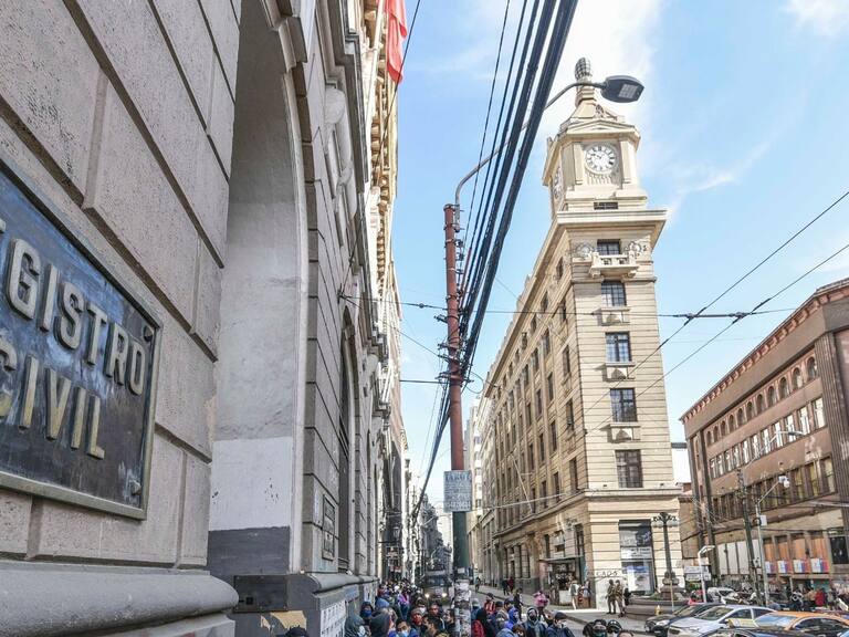 Registro Civil: Presidente Gabriel Boric designa a Omar Morales como el nuevo director nacional de la entidad