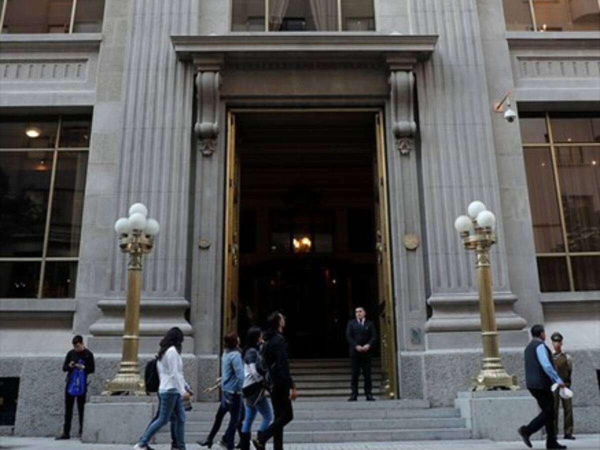 Banco Central baja nuevamente la tasa de interés de 2,5% a 2%