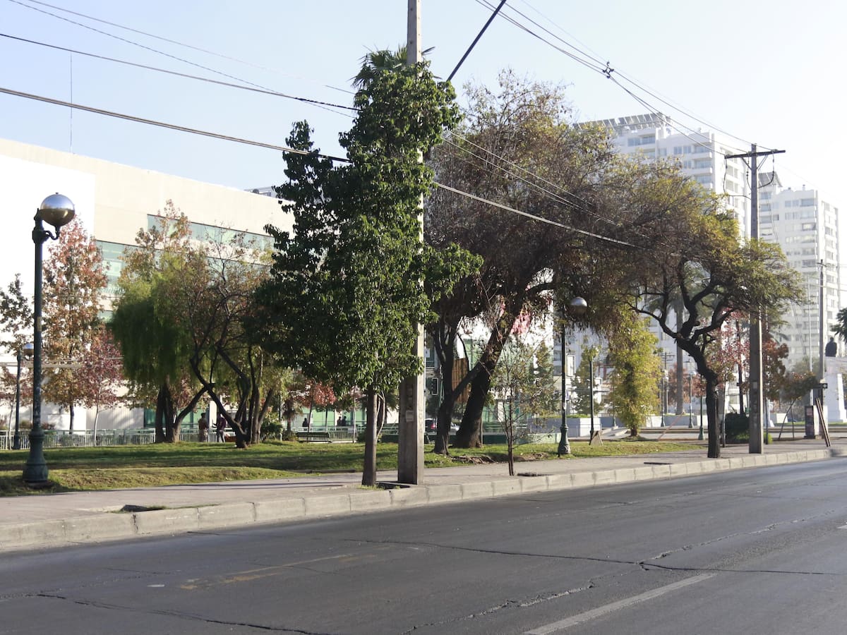 Un hombre murió y otro resultó herido tras recibir impactos de bala de desconocidos parque de San Miguel