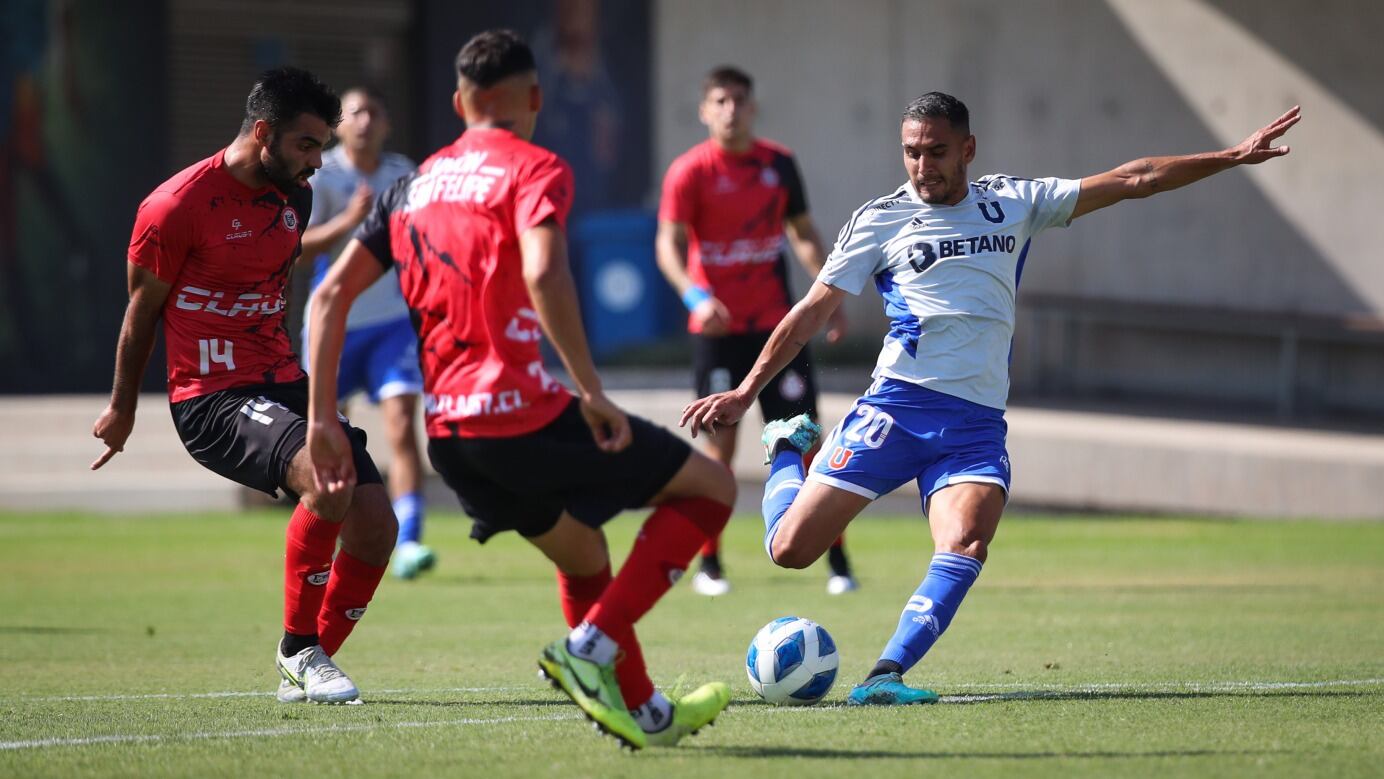 La U arrolla a San Felipe con abultada goleada y llega encendida al debut por el Campeonato Nacional 2023