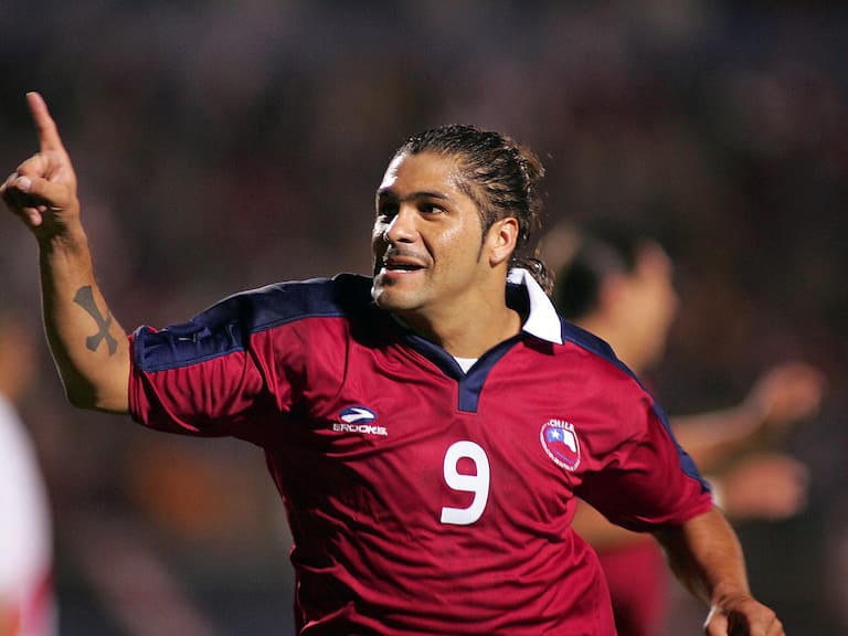 “Sería injusto elegir a uno solo”: Reinaldo Navia escoge a los cinco mejores jugadores chilenos de la historia