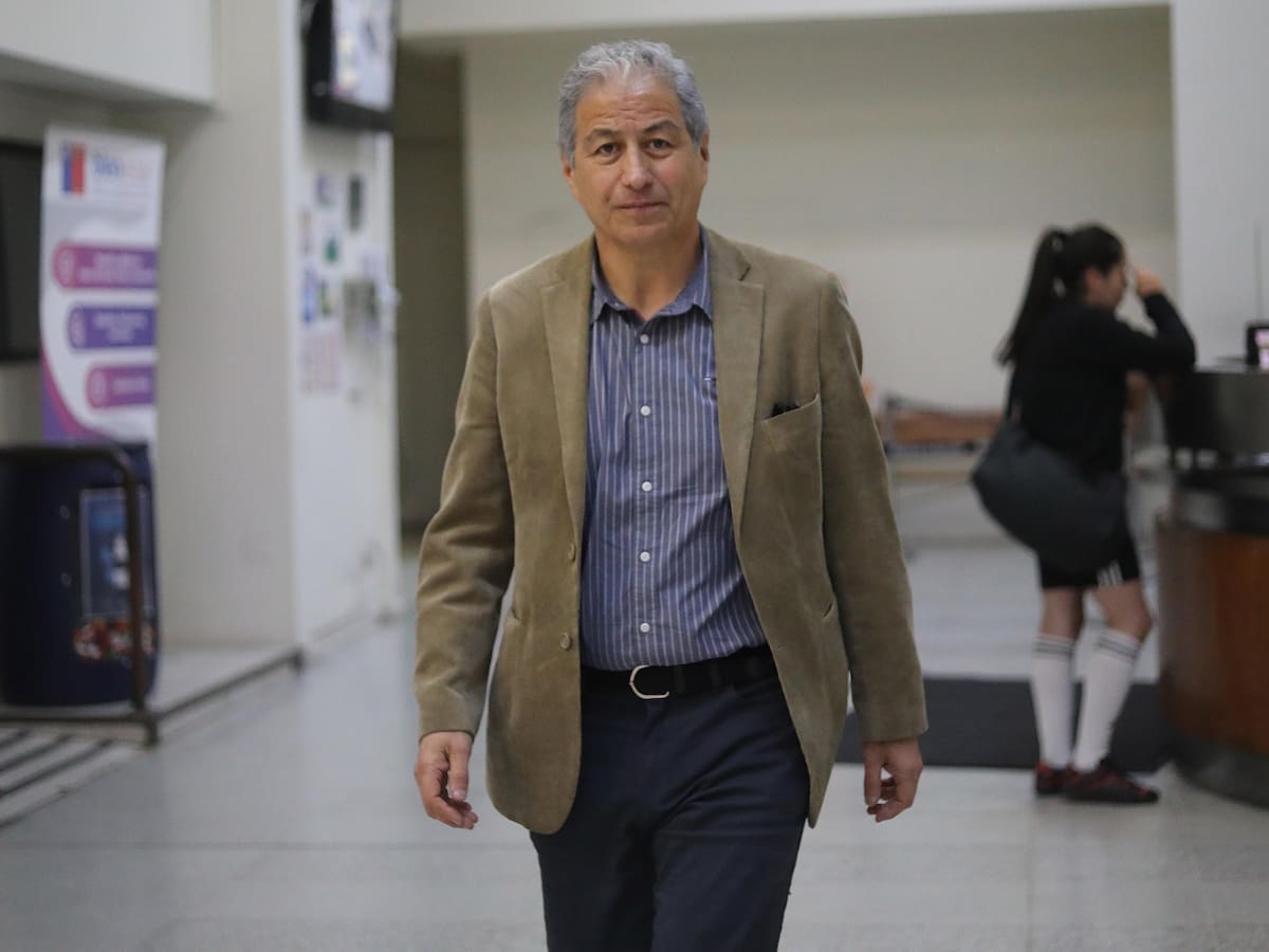 Presidente del Colegio de Profesores y accidente en el INBA: “No hay otro hecho más grave que este, en la historia de la educación en Chile”