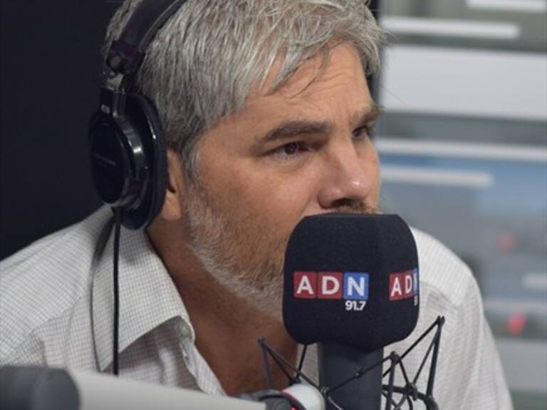 Guarello sobre rechazo del homenaje a su padre: «El Poder Judicial chileno se vengó de mi papá»