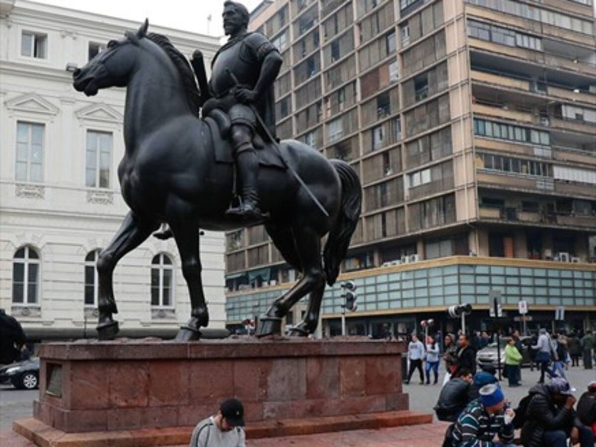 Desempleo del trimestre febrero-abril fue de 6,7%