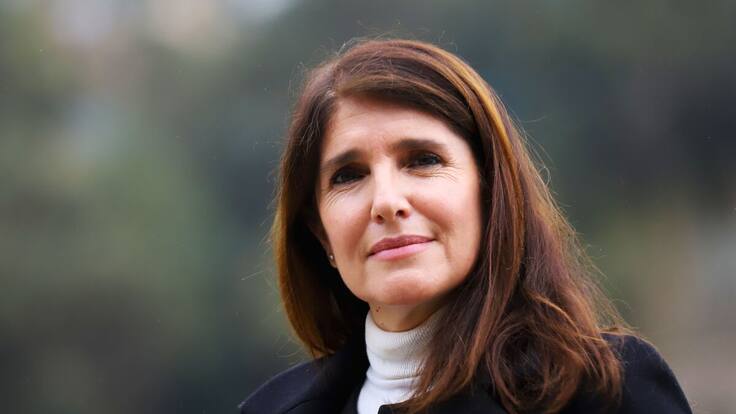 Embajadora Paula Narváez sufre accidente en Kayak en Los Lagos: fue rescatada por personal del GOPE