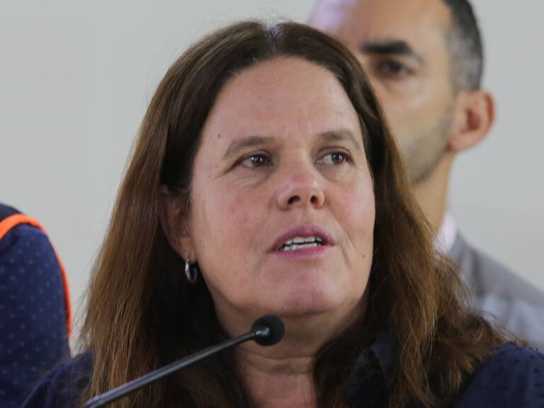 18 de FEBRERO 2023/SANTIAGOLa Ministra de defensa, Maya Fernández, habla durante punto de prensa en la SENAPRED sobre la reciente reunión del COGRID frente a los nuevos focos de incendio forestal en la zona centro-sur.
FOTO: LUKAS SOLIS/AGENCIAUNO