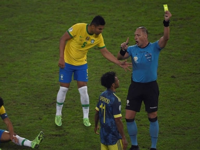 Néstor Pitana fue amenazado luego de polémico arbitraje en victoria de Brasil sobre Colombia en la Copa América