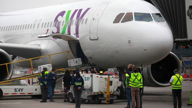 “Alteró la tranquilidad de los demás pasajeros”: SKY Airlines se querella contra pasajero que amenazó con bomba vuelo de Santiago a Calama