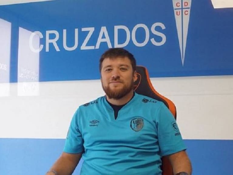 Sebastián Barrientos, entrenador de la Sub 13 de la UC: «El amor a la camiseta no se va a terminar por una huelga»