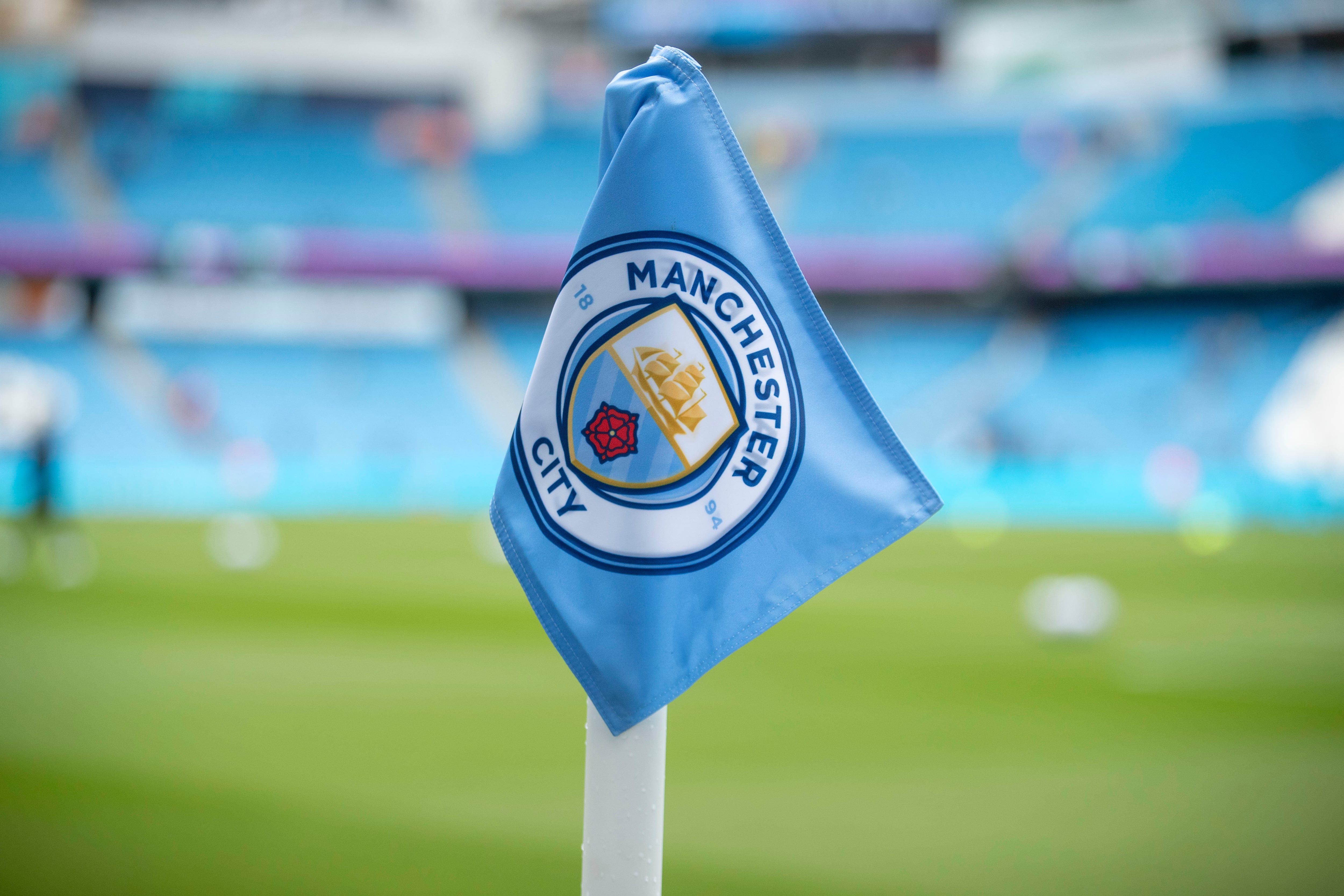 Manchester City es declarado culpable de más de 100 infracciones financieras: arriesga histórica sanción en la Premier League
