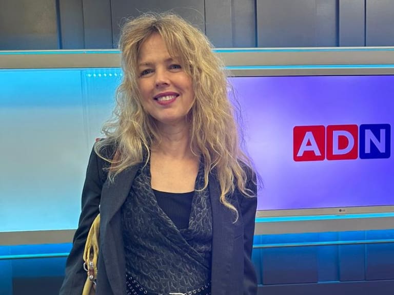 Christina Rosenvinge celebra los 30 años de "Que me parta un rayo"