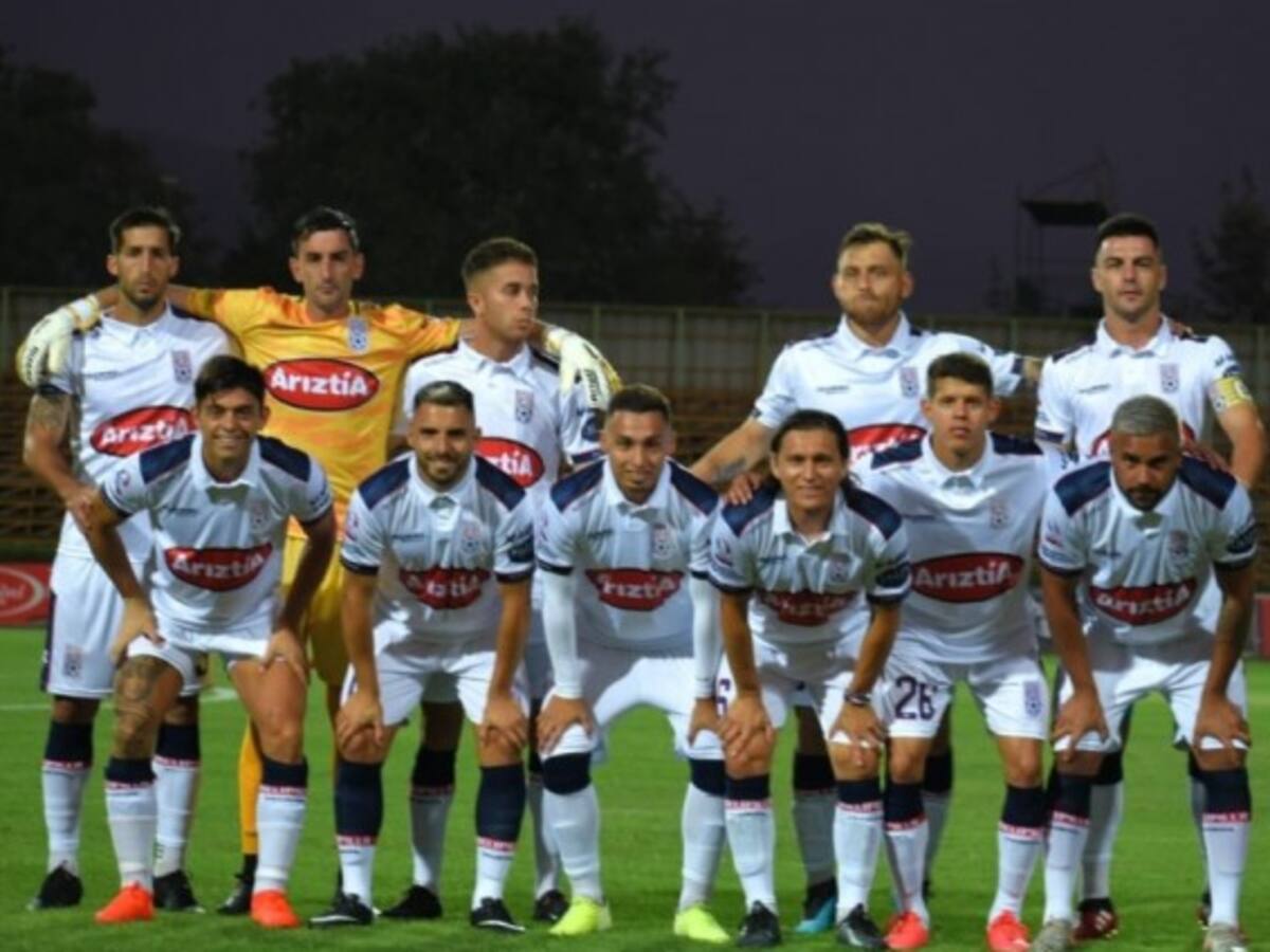 Futbolistas de Melipilla repudiaron dichos de Gino Valentini en contra del club: «Se presentaba ebrio y no tiene ninguna credibilidad»