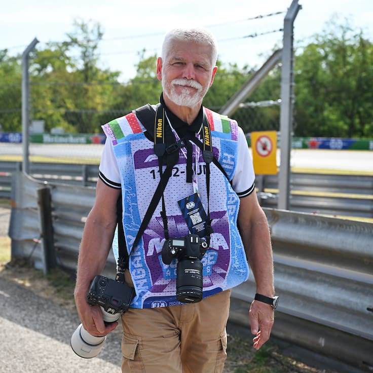 Se robó el show en los pits: el inesperado fotógrafo que acaparó todas las miradas en el Gran Premio de Hungría de F1