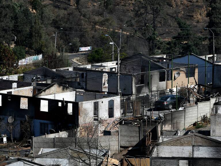 07 DE MARZO DE 2024/ VIÑA DEL MAR
Viviendas vacías a un mes de que los incendios forestales dejara muchas viviendas quemadas en el Olivar en Viña del Mar FOTO:PABLO OVALLE ISASMENDI /AGENCIAUNO