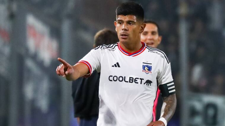Esteban Pavez no se detiene en polémicas y solo piensa en Copa Libertadores: "Para Colo Colo lo mínimo es pasar de ronda"