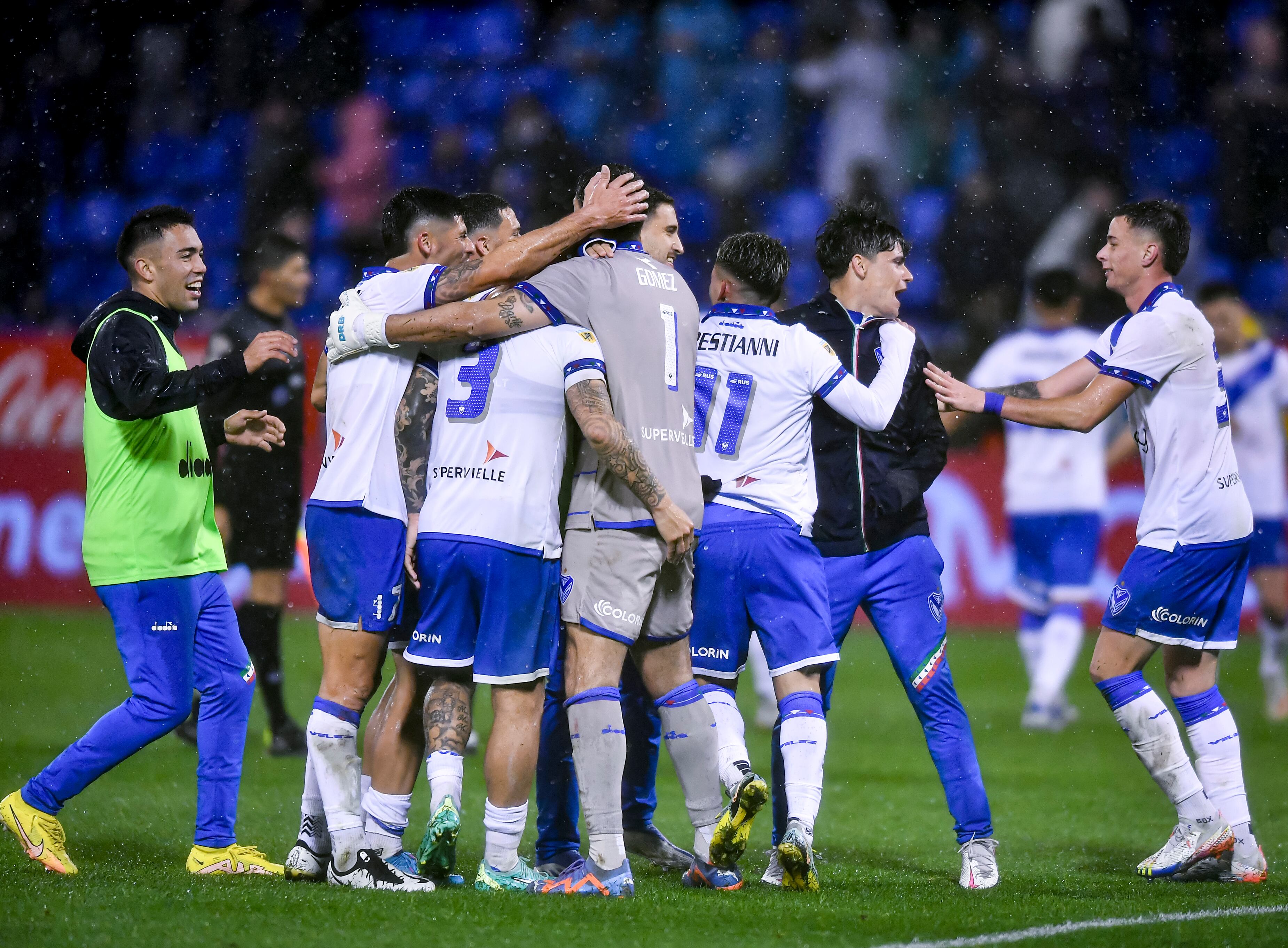 Gustavo Quinteros sigue sumando nombres para su Vélez 2024 | Getty Images