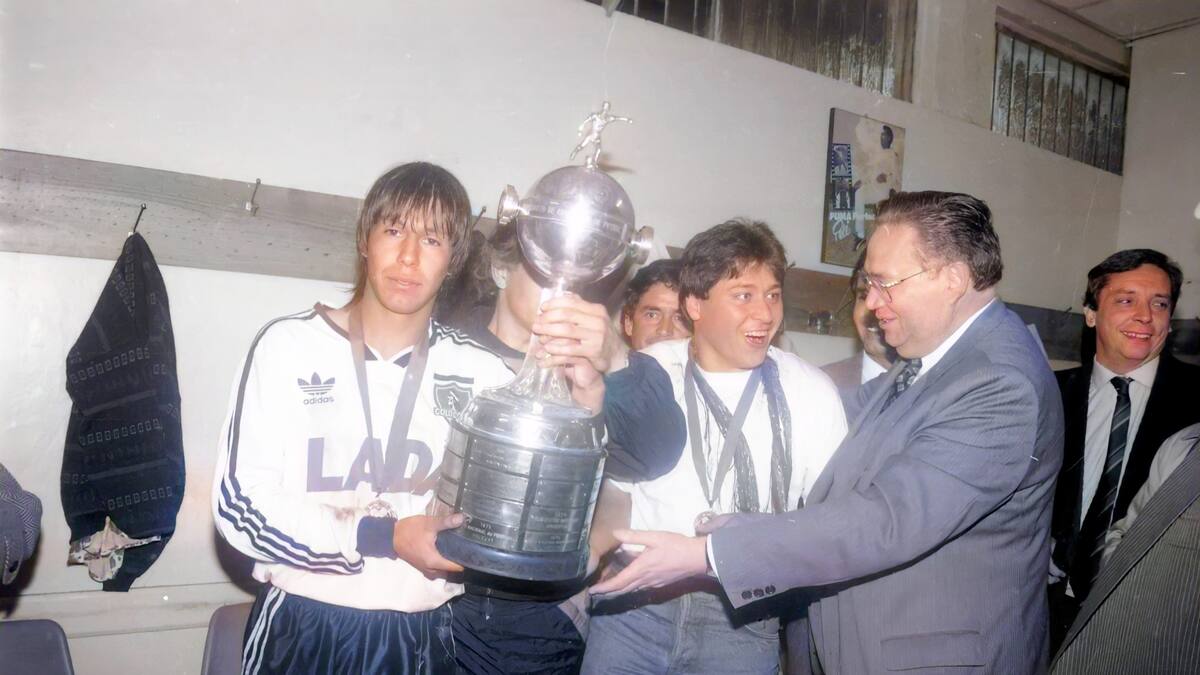 El recordado vínculo del fallecido Enrique Krauss con la histórica campaña del Colo Colo campeón de la Copa Libertadores en 1991