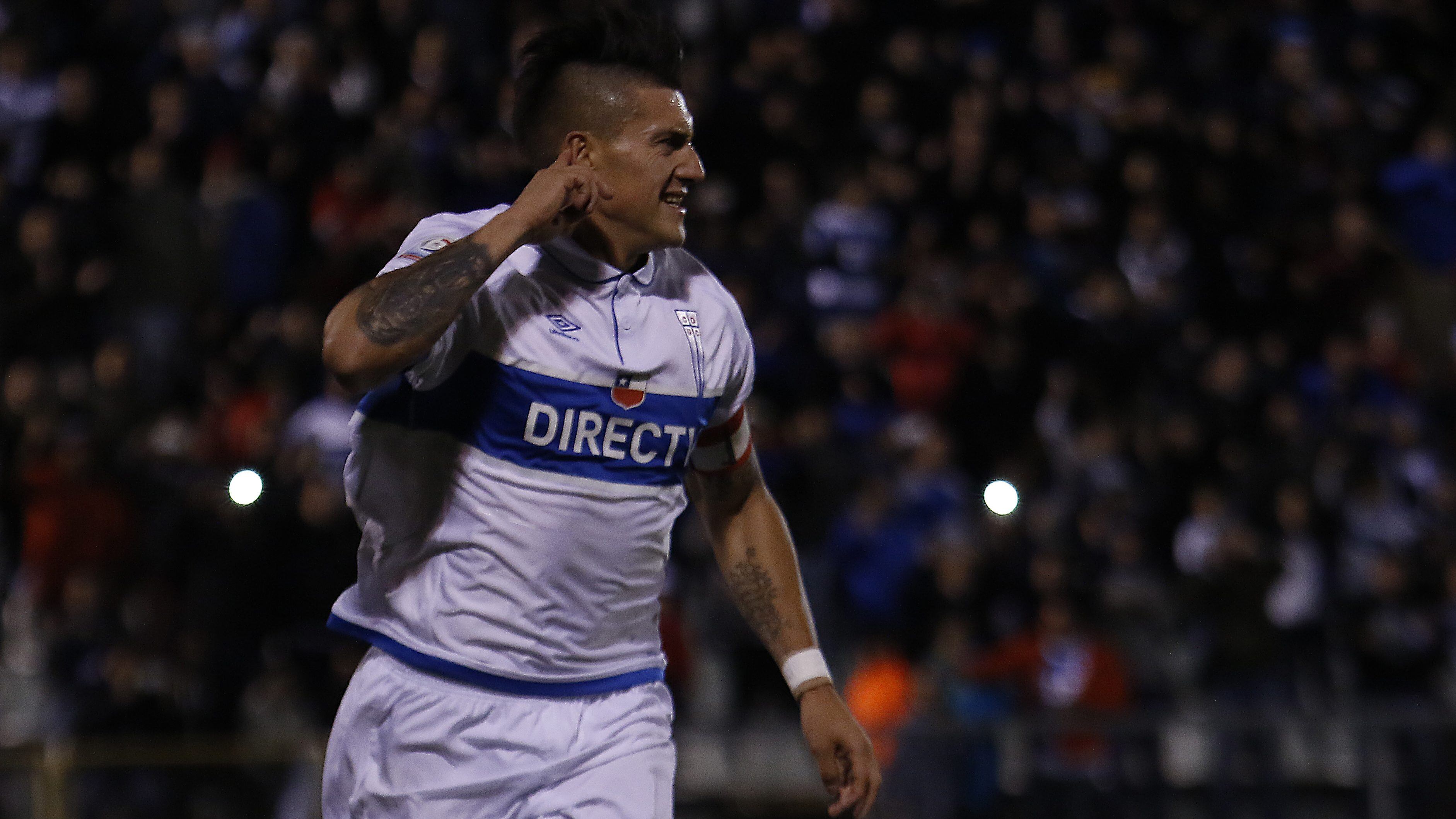 Nicolás Castillo hará su recuperación en la UC sin ser inscrito