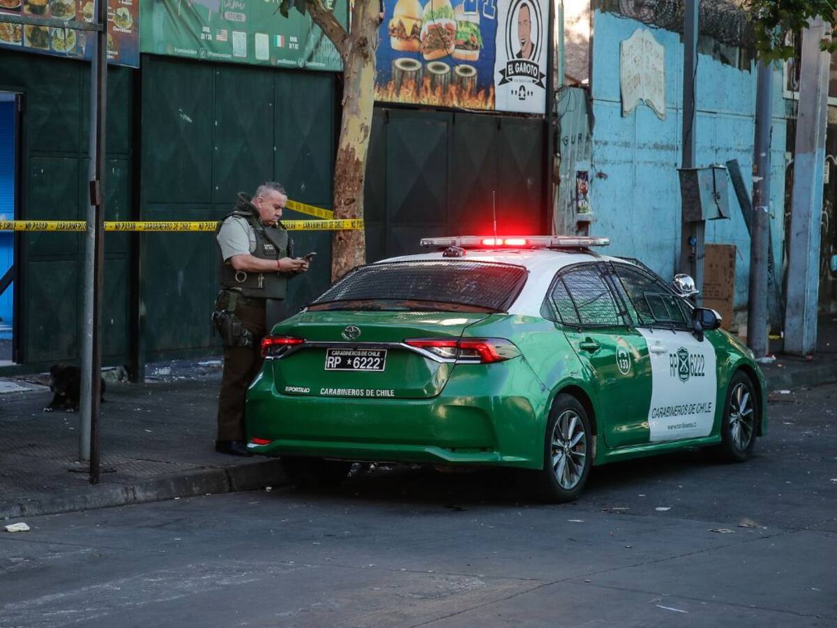Hombre en situación de calle muere atropellado en barrio Franklin: estaba durmiendo en plena vía