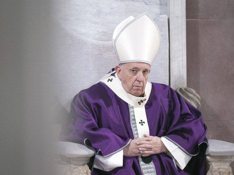 Papa Francisco dio negativo en la prueba de Covid-19