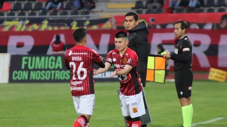 “Les quería dar una noticia: estoy combatiendo una depresión, pasándola mal… Ya no seguiré jugando”