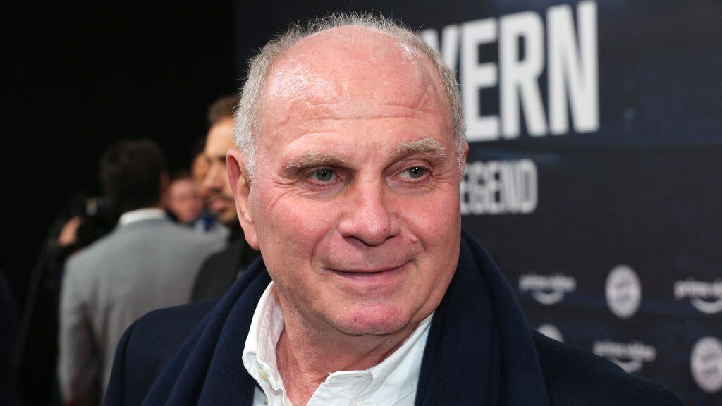 Uli Hoeness criticó la gestión del PSG y Manchester City: "Su dinero de m... no sirve"
