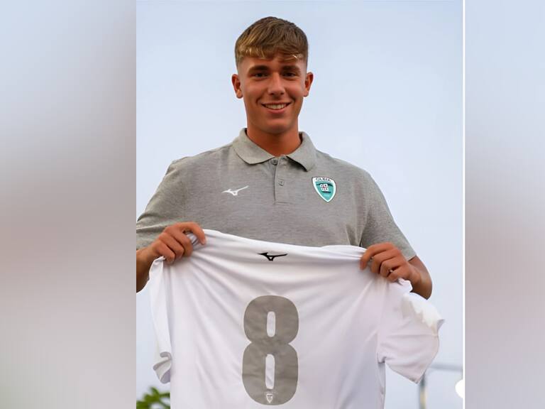 “Había demasiada presión”: hijo de esta figura mundial anunció su temprano retiro del fútbol a los 19 años