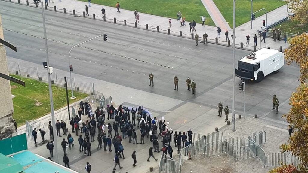 Estudiantes, La Moneda