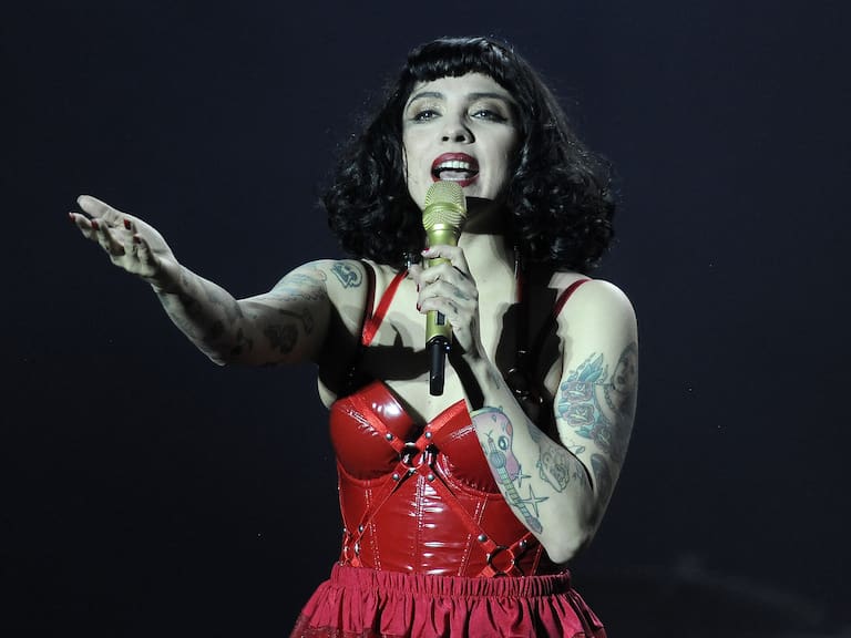 Mon Laferte anunció que está «cocinando» un nuevo disco