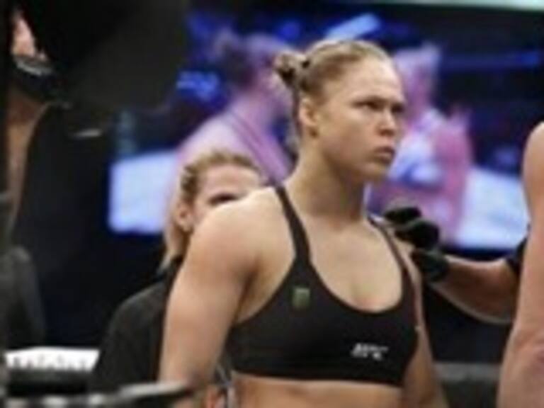 Ronda Rousey pensó en el suicidio tras su derrota con Holly Holm