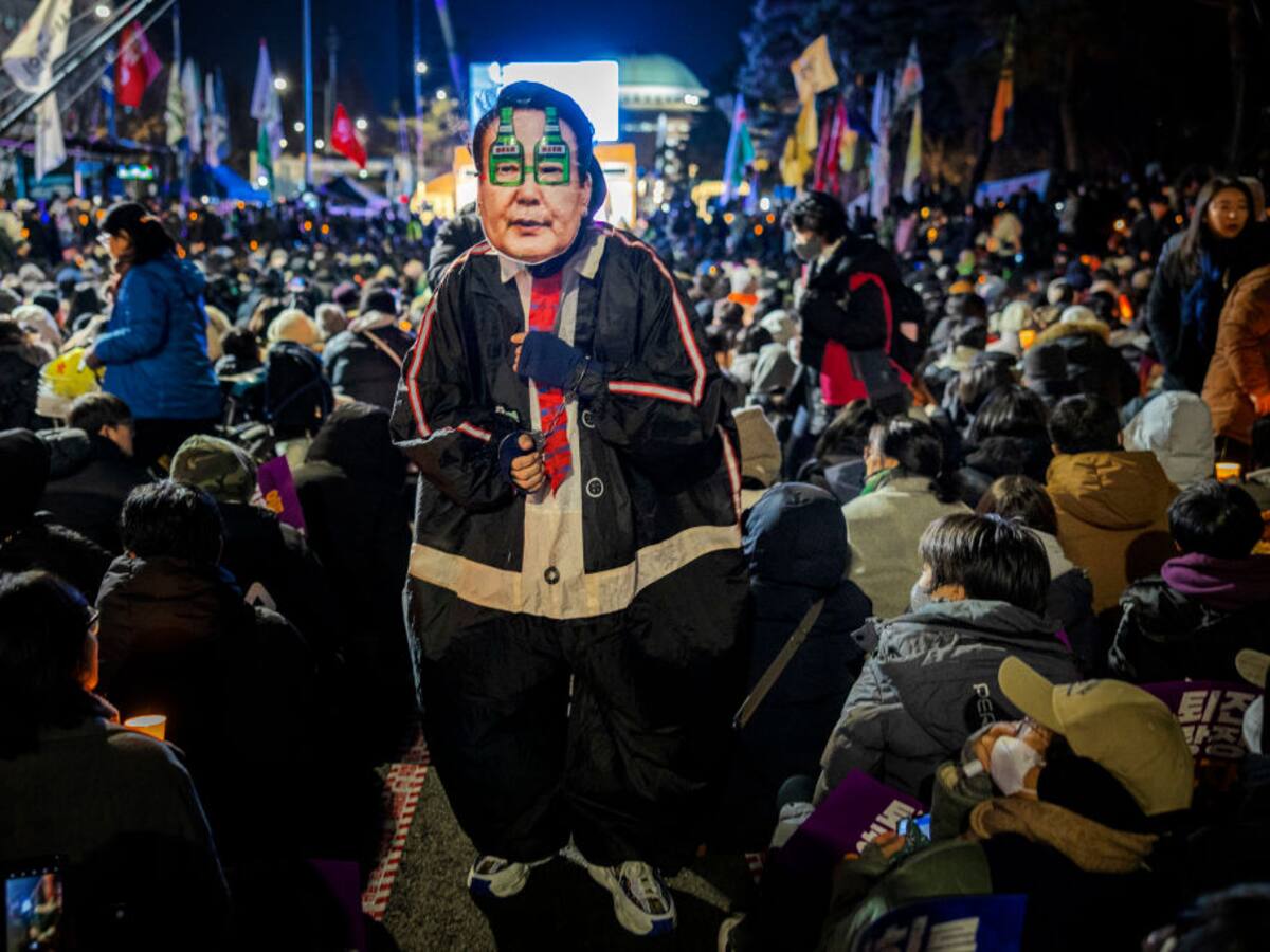 Presidente de Corea del Sur se queda solo: su propio partido pide su renuncia inmediata
