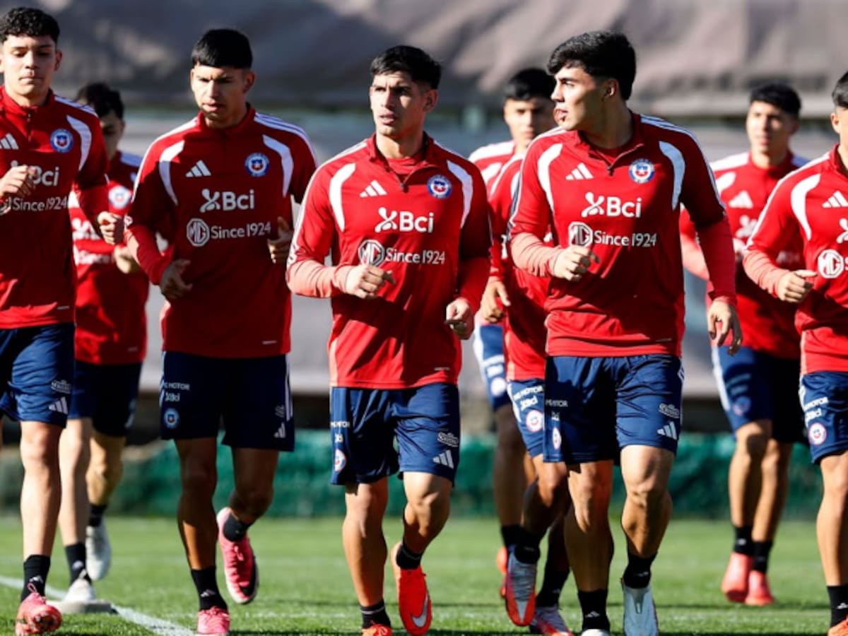 Con cinco jugadores de Colo Colo y ninguno de la U: la nómina de La Roja para disputar los Juegos Suramericanos 2026