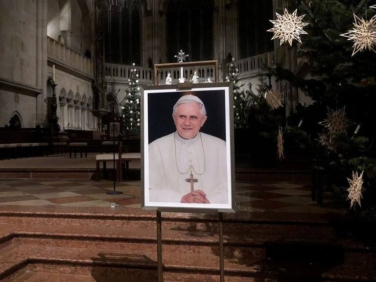 Funeral de Benedicto XVI será encabezado por el Papa Francisco el próximo miércoles 5 de enero
