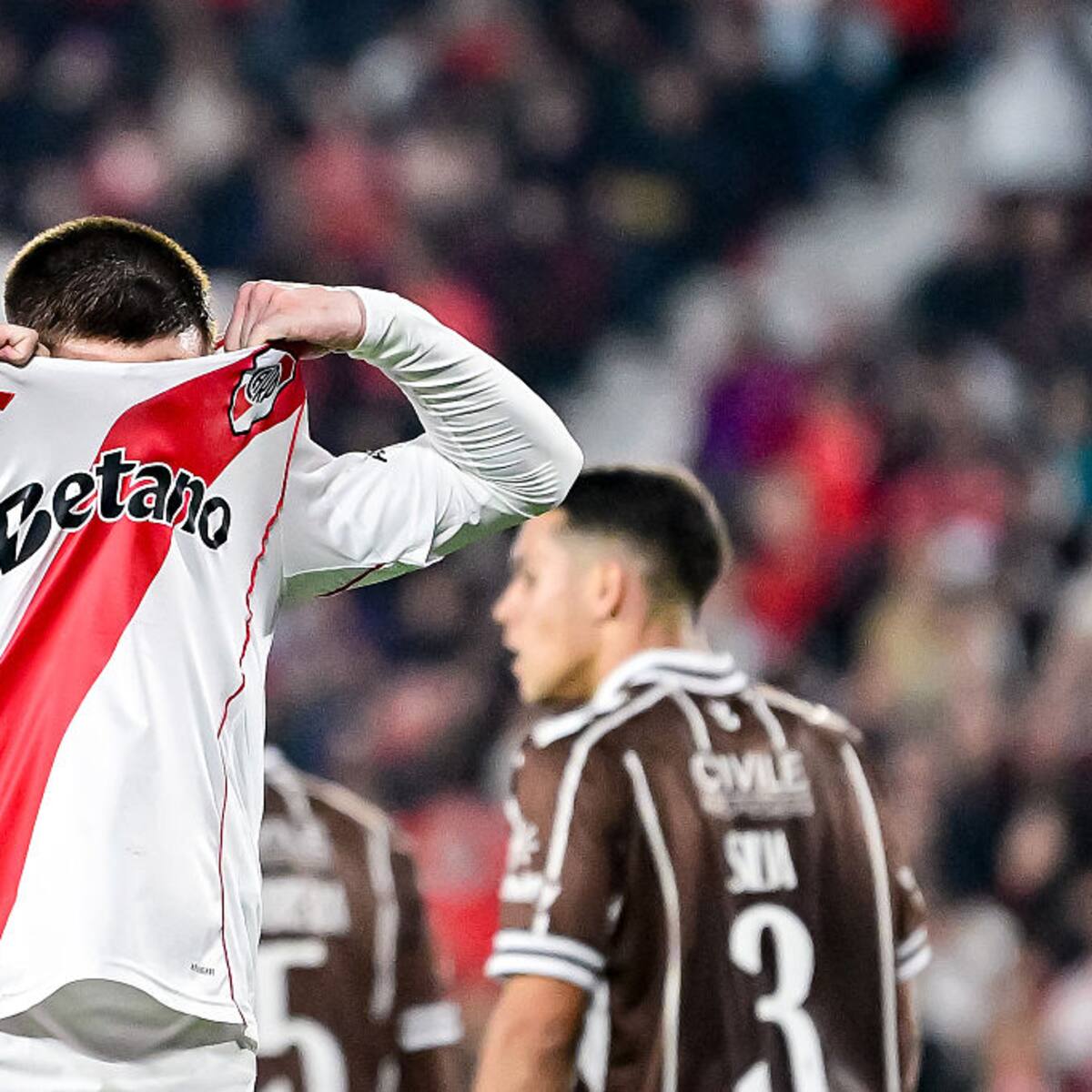 Cuatro chilenos menos: así se jugarán las semifinales del Torneo Apertura argentino