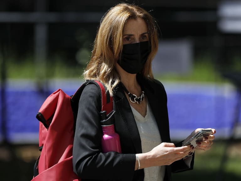 «Es una pregunta bastante machista»: Marcela Cubillos critica que pongan en duda su presencia en la Convención