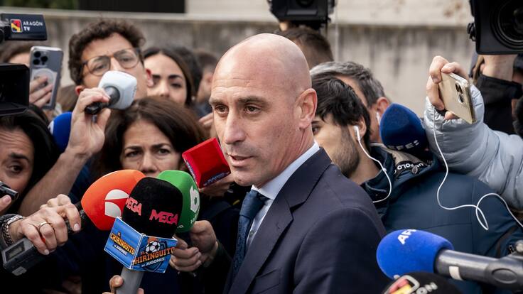 “Me comí a besos a un montón de futbolistas”: La polémica confesión de Luis Rubiales en pleno juicio por el caso de Jenni Hermoso