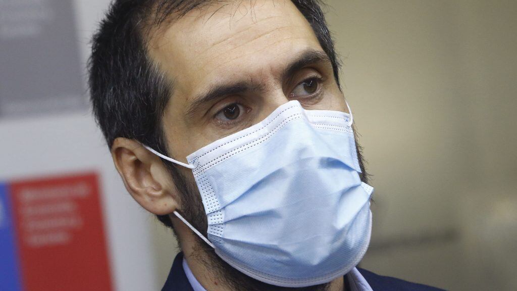 18 DE MARZO DE 2022/VALPARAISOEl ministro de Economia, Nicolás Grau, ofrece un punto de prensa, previo a una reunión con representantes de mipymes, cooperativas y ferias libres de la región, en el inicio de los diálogos para una recuperación económica inclusiva.
FOTO: LEONARDO RUBILAR CHANDIA/AGENCIAUNO