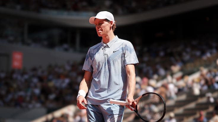 Sorpresa máxima en Roland Garros: Sinner queda eliminado en segunda ronda y extiende su “maldición” en París