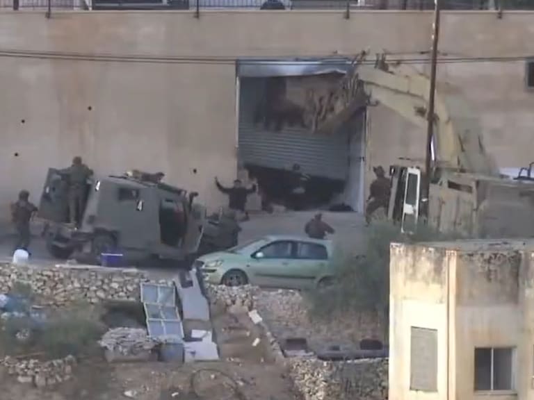 Difunden registro de soldados israelís realizando una “ejecución a sangre fría” de dos hombres desarmados en Cisjordania