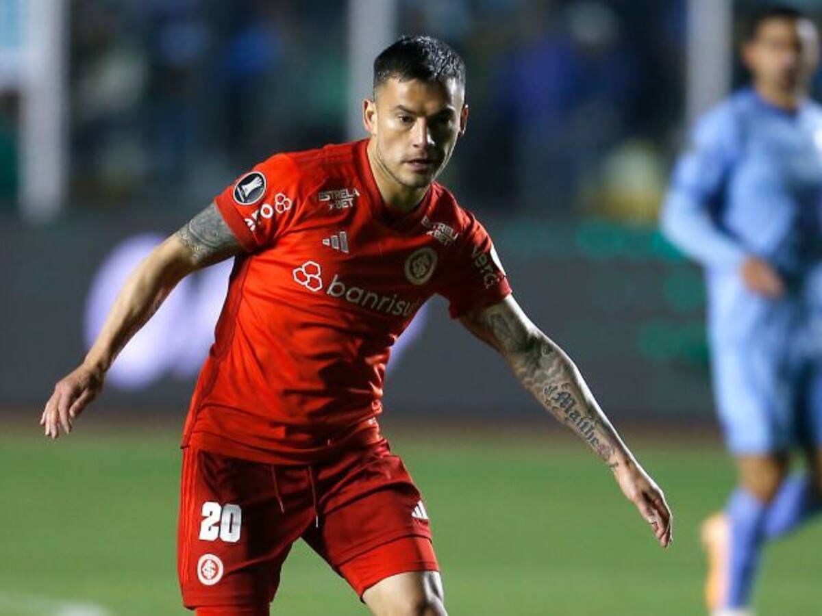 «Una actuación gigante»: Inter de Porto Alegre se rinde ante Charles Aránguiz tras su gran partido en Libertadores