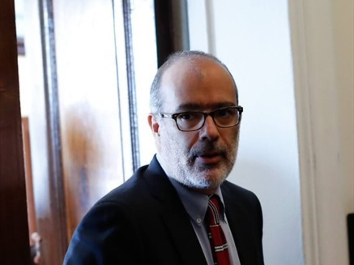 Ministro de Hacienda reduce a 1,5% proyección de crecimiento económico de 2017