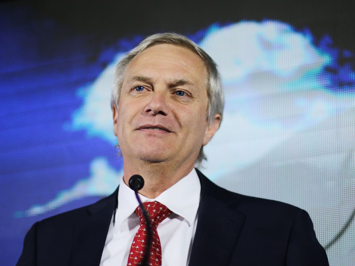 Kast se suma a críticas del ministro de Economía argentino por gestión del Presidente Boric : “Caputo no dijo ninguna mentira”