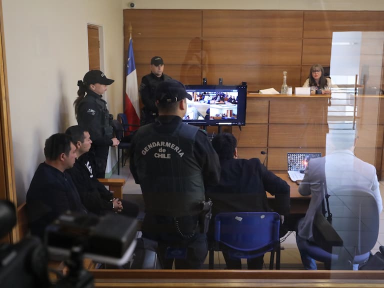 Amplían detención de exCarabineros acusados de violación en comisaría de Valparaíso