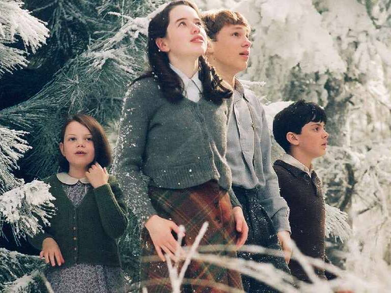 Netflix quiere que Greta Gerwig dirija la película de «Las Crónicas de Narnia»